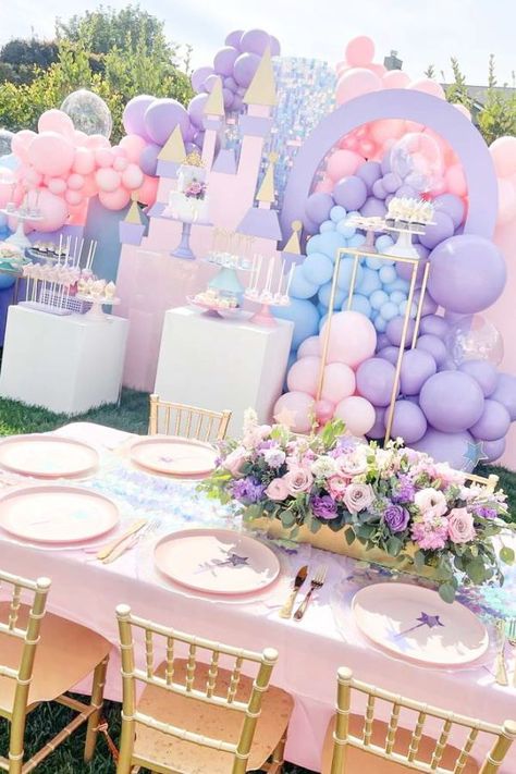 Princess Birthday Party Ideas, Princess Birthday Decorations, Disneyland Birthday, Cinderella Birthday Party, Princess Birthday Party Decorations, Disney Princess Birthday Party, Princess Theme Birthday, Princess Theme Birthday Party, Pastel Birthday