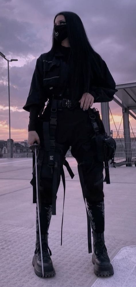 Techwear Outfits Women, Techwear Female, Tech Wear Aesthetic, Female Techwear, Techwear Girl Outfit, Techwear Girl, Techwear Women, Grunge Anime, Spy Outfit