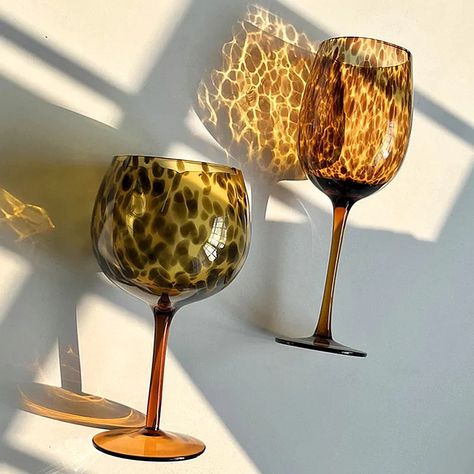 Material: High borosilicate glass Fall Wedding Glassware, Leopard Print Kitchen, Cheetah Print Decor, Amber Wine Glasses, Cute Wine Glasses, Apple Cup, Wedding Glassware, Crystal Goblets, Vintage Wine Glasses