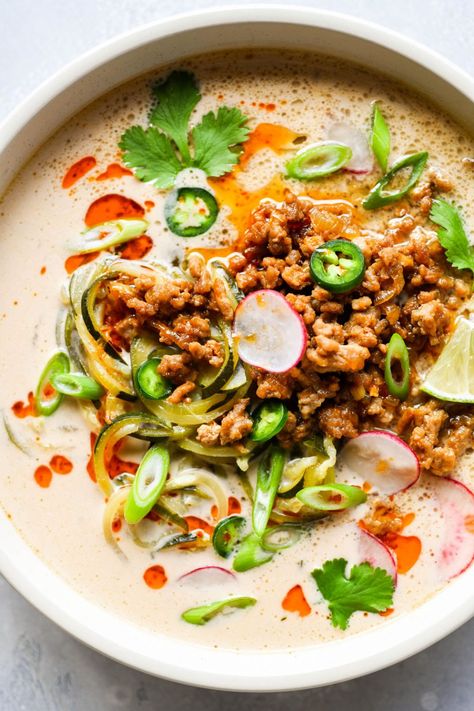 Paleo Ground Pork Recipes, Pork Broccoli, Whole30 Soup Recipes, Pork Soup Recipes, Zucchini Dinner Recipes, Ground Pork Recipes, Zucchini Noodle, Pork Soup, Asian Pork