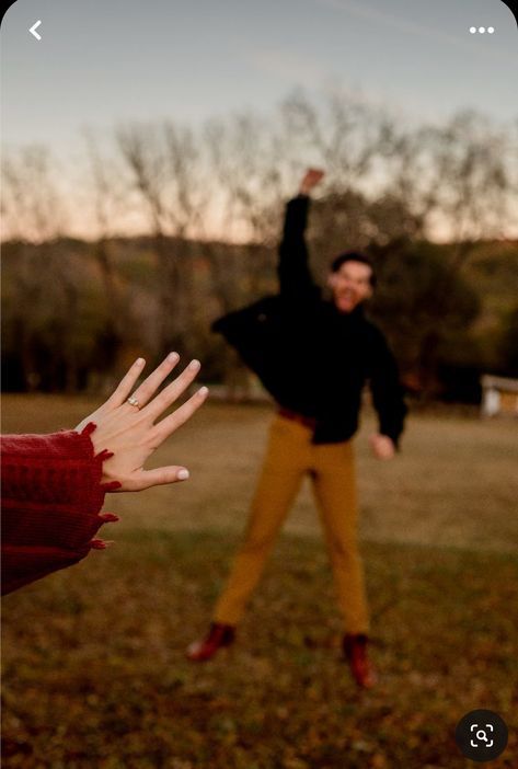 Bad Engagement Photos, Engagement Photos Self Taken, Best Engagement Photos Creative, No Touching Engagement Pictures, Modest Engagement Photos Ideas, Engagement Photos Not Cheesy, Fun Engagement Announcement, Engagement Funny Photos, Engament Shoot Ideas