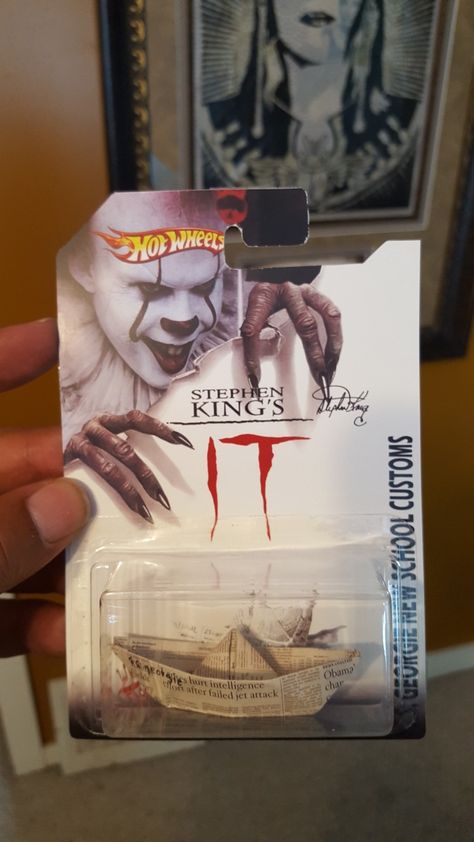 New School DIY Stephen King IT S.S. Georgie Es Pennywise, Der Joker, Rod Wave, Pennywise The Clown, Pennywise The Dancing Clown, It The Clown Movie, Hot Wheels Toys, Funny Horror, Horror Movie Art