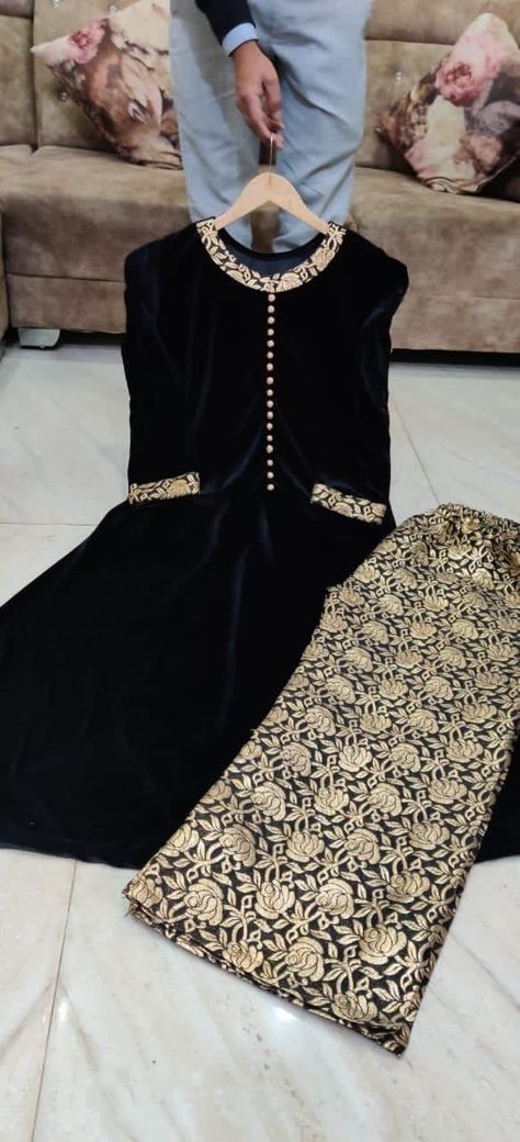 Banarsi Dress Pattern, Velvet Brocade Suit, Velvet With Brocade Pants, Velvet And Banarsi Dress, Pant Kurti Designs Latest Party Wear, Brocade Pants With Kurti, Black Velvet Kurti Design, Velvet Suit With Brocade Pants, Black Velvet Suit Designs Pakistani