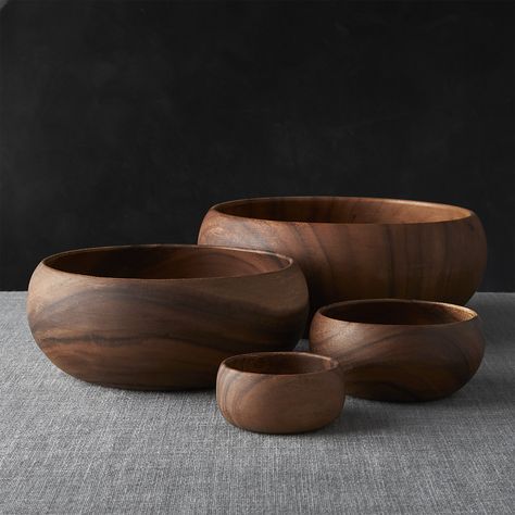 TondoBowlsCHF15 Snacks Fruit, Wood Serving Bowl, Wooden Kitchen Utensils, Lathe Projects, Wood Turner, Wood Turning Projects, Wooden Utensils, Wood Bowl, Wooden Plates