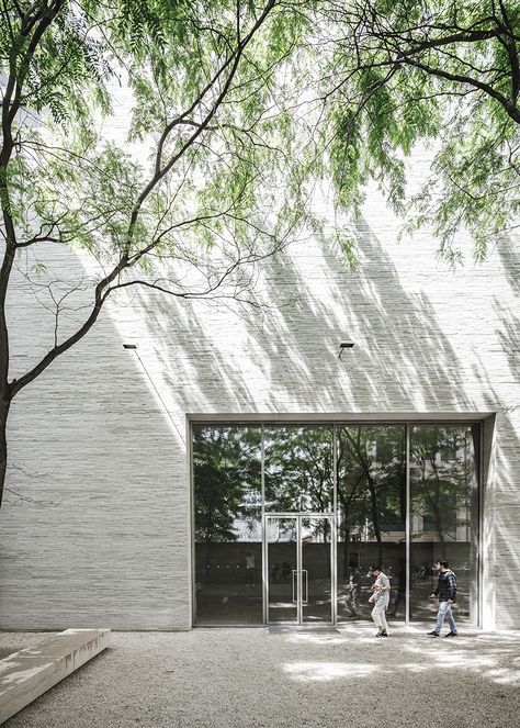 Zumthor Architecture, Kolumba Museum, Peter Zumthor Architecture, Gray Brick Wall, Therme Vals, Lebbeus Woods, Daniel Libeskind, Shigeru Ban, Louis Kahn