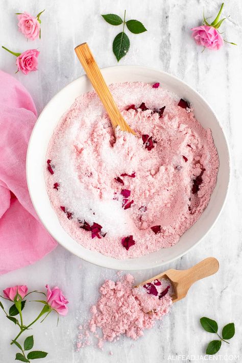 Milk Bath Recipe (6 Nourishing DIY Milk Baths for Soft Skin) Rose Milk Bath Recipe, Milk Bath Salts Diy, Bath And Beauty, Diy Bath Milk, Milk Bath Diy Recipes, Mineral Bath Soak Diy, Diy Bath Powder, Rose Bath Aesthetic, Bath Diy Recipes