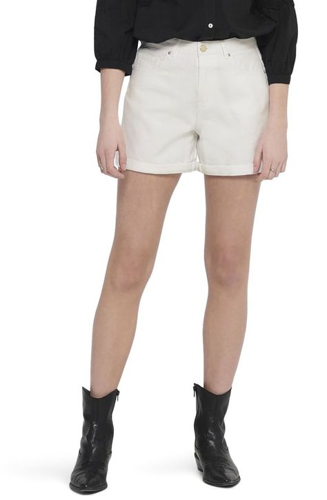 Only High Waist Cuffed Shorts Clothing Basics, Love Simple, Comfy Leggings, White Denim Shorts, Shorts Style, Oversized Denim Jacket, High Waisted Jean Shorts, Cuffed Shorts, Linen Blazer