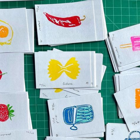 anastasia inciardi on Instagram: "some new minis ✨ pretty excited about the new butter 🧈 what should be in my next round of minis? (Going to write everything down ✍️)" Food Block Print, Block Print Illustration, Mini Lino Print, Mini Paintings Ideas, Making Stamps, A Level Art Sketchbook, Lino Art, Hand Carved Stamps, Sketchbook Art Journal