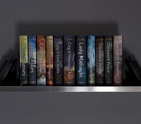 Shadow hunters series Shadow Hunter Book Series, Shadow Hunters Aesthetic, Shadowhunters Books, Shadow Hunters Book, Arts Education Quotes, Shadowhunters Series, Lady Midnight, Cassandra Clare Books, Infernal Devices