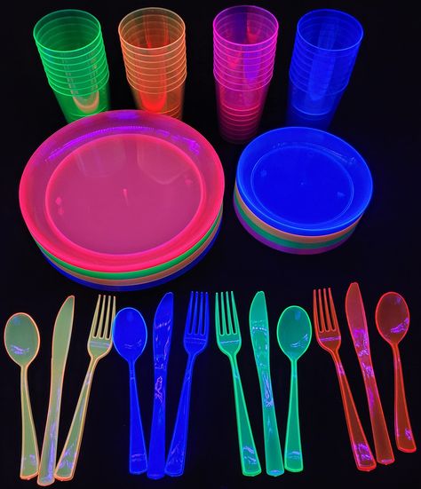 PRICES MAY VARY. COOL BRIGHT GLOW IN THE DARK COLORS - Great for your next glow in the dark party whether it's a birthday, a family reunion, a dance party or an 80's extravaganza, a black light party festival is always a fun way to celebrate DURABLE HEAVY DUTY DISPOSABLE PLASTIC - when making this set we only use premium quality bpa free food safe plastic. ADD A LIVELY POP OF COLOR TO ANY PARTY TABLE; Serve all your drinks, snacks, food, cake and desserts on our fancy, color assorted plates and Glow In The Dark Tablecloth, Neon Plates, Neon Sleepover, Neon Dance Party, Neon Pool Parties, Black Light Party, Glow Theme Party, 14th Birthday Party Ideas, 80s Birthday Parties