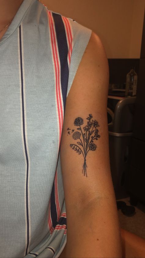 bouquet of flowers tattoo Tattoo Of Bouquet Of Flowers, Flower On Bicep Tattoo, Bicep Bouquet Tattoo, Bouquet Of Different Flowers Tattoo, Flower Bouquet Tattoo Bicep, Bicep Tattoo Women Flower, Wildflower Tattoo Bicep, Fall Bouquet Tattoo, Degrassi Tattoo