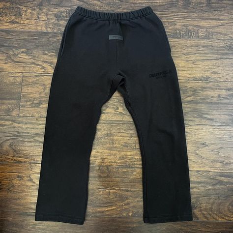 Fear Of God Sweatpants, Fear Of God Pants, Essentials Sweatpants, Sweats Pants, Black Essentials, Essentials Pants, Essentials Fear Of God, Pants Streetwear, Black Sweats