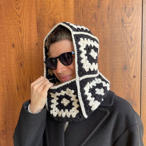 Granny square Balaclava scoodie Crochet pattern by Anna Ushakova Balaclava Granny Square Pattern, Crochet Balaclava Granny Square, Crochet Scoodie Pattern, Crochet Balaclava Pattern, Balaclava Crochet Pattern, Scoodie Crochet, Crochet Scoodie, Leftover Yarn Project, Balaclava Pattern