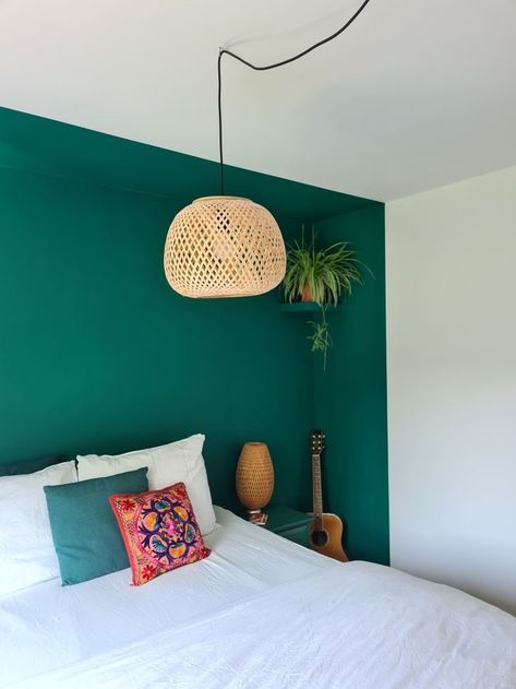 Fun Bedroom Paint Colors, Painted Roof In Bedroom, Colorful Wall Paint Ideas, Half Green Wall, Small Bedroom Wall Colors, Yellow Walls Bedroom Ideas, Bedroom Wall Designs Paint Ideas, Bedroom Paint Design, Bedroom Paint Ideas