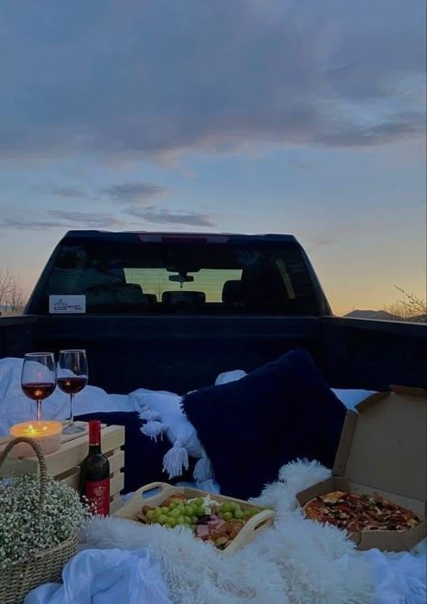 Date Night Back Of Truck, Date Bed, Truck Movie Date, Picnic In Bed, Pickup Truck Bed Date Night, Fall Couple Activities Date Ideas, Outdoor Movie Date Night Truck, Bed Of Truck Date, Truck Bed Camping Romantic Date Ideas