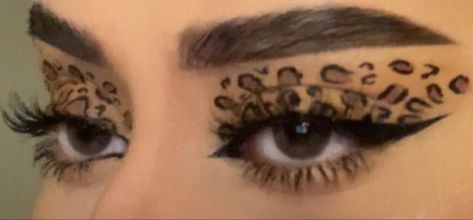 Leopard Eye Makeup, Leopard Eyeshadow, Leopard Print Makeup, Cheetah Makeup, Leopard Makeup, Makeup Print, Rhinestone Makeup, Cute Halloween Makeup, Work Makeup