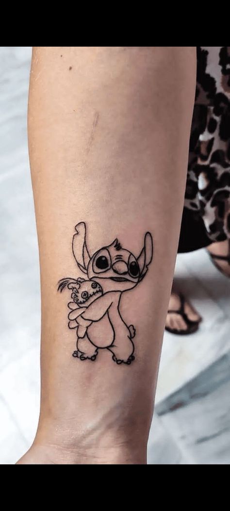 Small Lilo And Stitch Tattoo, Lili And Stitch Tattoo, Lilo And Stitch Tattoos, Stitch Mother Daughter Tattoos, Lelo And Stitch Tattoo Ideas, Stich Tatoos Girl, Lilo And Stitch Tattoo, Stitch Tattoo, Matching Best Friend Tattoos