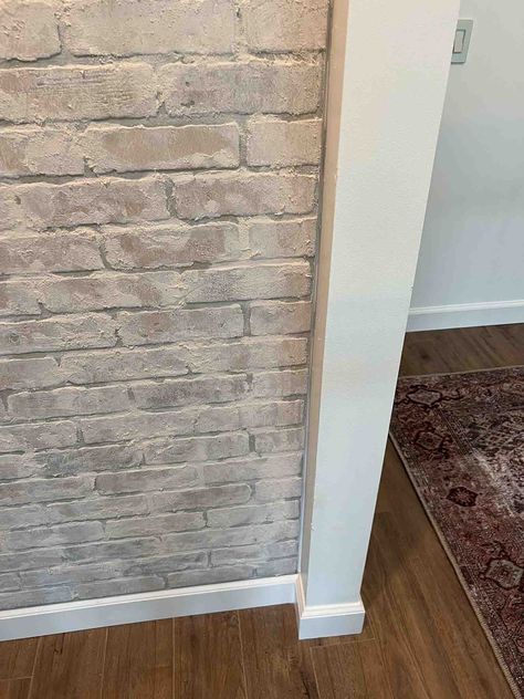 DIY Faux Brick Wall : An easy accent for your house Brick Accent Wall Bedroom, Brick Wall Diy, Fun Accent Wall, Faux Brick Accent Wall, Diy Faux Brick Wall, Faux Brick Wall, Brick Accent Wall, Diy Porch Decor, Bricks Diy