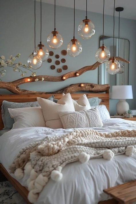 Driftwood Bedroom Furniture, Beach Aesthetic Bedroom Ideas, Bedroom Inspirations Coastal, White Grey Interior, Home Room Decor Ideas, Air Bnb Ideas Decor, Bedroom Beach Decor, Curtains Aesthetic, Boho Colours