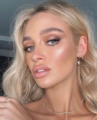 Prom Makeup Blue Eyes, Wedding Makeup Blonde, Makeup Looks Blue Eyes, Glam Bride Makeup, Wedding Makeup For Blue Eyes, Wedding Makeup Blue, Hoco Makeup Looks, Ball Makeup, Natural Prom Makeup