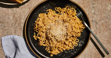 The Night Owl’s Special: Midnight Spaghetti: Sometimes a simple pasta of pantry staples is the best company.  https://www.nytimes.com/2024/02/21/magazine/midnight-spaghetti-recipe.html Midnight Pasta, Peanut Butter Noodles Recipe, Peanut Butter Noodles, Ramen Seasoning, Butter Noodles, Asian Noodle, Dinner For One, Peanut Butter Sandwich, Buttered Noodles