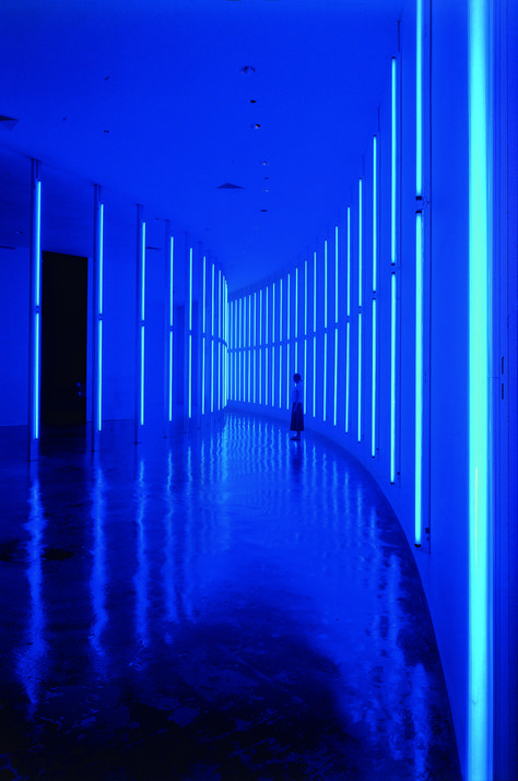 Holograms, Lasers, and Optical Illusions: Installation Artist Matthew Schreiber is a Master of Light - VICE Light Art Installation, Blue Aesthetic Dark, Blue Lights, Artistic Installation, Neon Aesthetic, Feeling Blue, Light Installation, Blue Walls, Experiential