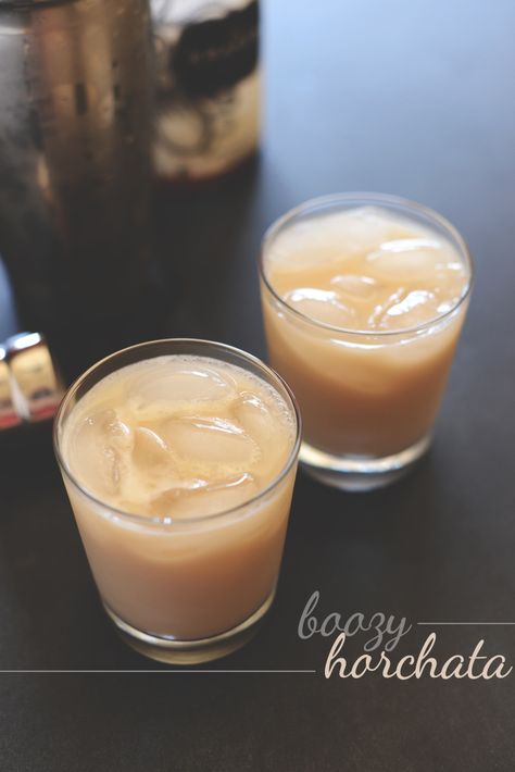 Healthier Cocktails, Healthy Horchata, Vegan Horchata, Hangover Drink, Horchata Recipe, Hot Cocktails, Spiced Wine, Homemade Apple Cider, Cider Cocktails