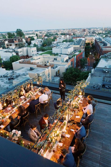 Rooftop Wedding Decor, Rooftop Wedding Reception, Dc Wedding Venues, Simple Wedding Decorations, Wedding Gown Inspiration, Ibiza Wedding, Romantic Garden Wedding, Romantic Restaurant, Rooftop Wedding