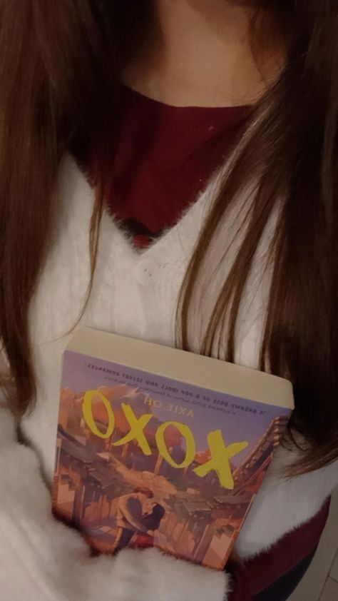 Xoxo book By Axie Oh Kpop book Kdrama vibes book Xoxo book aesthetic Xoxo Axie Oh Aesthetic, Xoxo Aesthetic, Xoxo Book Aesthetic, Asap Axie Oh Book, Xoxo Axie Oh, Xoxo Book, Kindred Spirits, Softies, Book Review