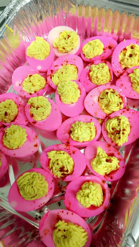 Pink Colored Appetizers, Pink Themed Dinner Food, Pink Food For Party, Barbie Brunch Food, Pink Party Food Ideas Snacks, Color Party Ideas For Adults Pink, Pink Deviled Eggs, Pink Foods For Party Savory, Elvira Birthday