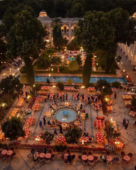 هتل عباسی، اصفهان | Abbasi Hotel, Isfahan, Iran Indian Wedding Aesthetic, Iranian Architecture, Persian Architecture, Dream Wedding Decorations, Desi Wedding Decor, Crazy Rich, Big Fat Indian Wedding, Wedding Decor Style, Tables And Chairs