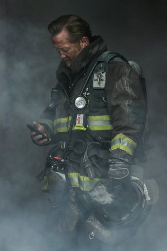 Firefighter Photography, Kelly Severide, Taylor Kinney Chicago Fire, Firefighter Pictures, Chicago Family, Taylor Kinney, Chicago Shows, Chicago Med, Chicago Pd