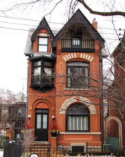 cabbagetown toronto Cabbagetown Toronto, Victorian Home Design, Old Brick House, Harris House, Witchy House, Toronto Houses, Thomas Harris, Town Home, Townhouse Designs