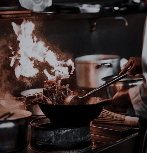 Indigo Aesthetic, Luo Binghe, Ancient Japan, Man Cooking, Female Chef, Culinary School, Chef Life, Cooking Food, Peaky Blinders