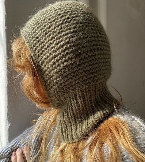 Baclava Hat Knit Pattern, Crochet Baclava Hat, Baclava Hat, Crochet Balaclava, Upcycle Sewing, Form Crochet, Crochet Granny Square, Knit Tie, Knitted Hood