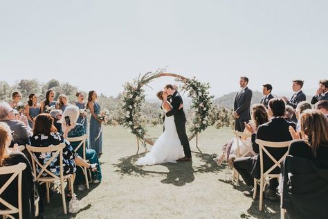 Sacred Mountain Julian - San Diego, California #1 California Honeymoon, San Diego Wedding Venues, Wedding Rentals Decor, Southern California Beaches, Southern California Wedding Venues, Wedgewood Wedding, Sacred Mountain, Garden Wedding Venue, Rustic Wedding Diy