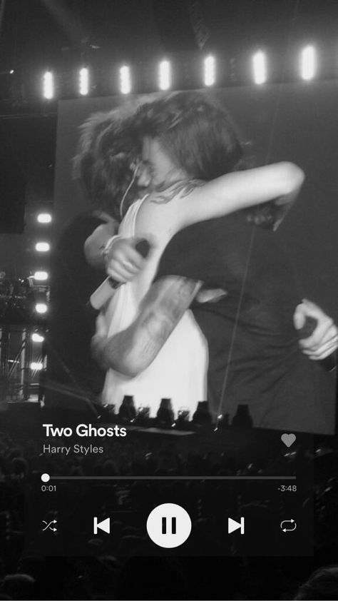 I once saw a picture like this on pinterest, but something bothered me so I remade it, two ghosts is my fav song by harry styles xoxo harry styles louis tomlinson one direction larry two ghosts Two Ghosts Wallpaper, Two Ghosts Harry Styles, Harry Styles Two Ghosts, Harry Styles Album Cover, Ghosts Wallpaper, Louis Tomlinson One Direction, Harry Styles Louis Tomlinson, Two Ghosts, Fav Song