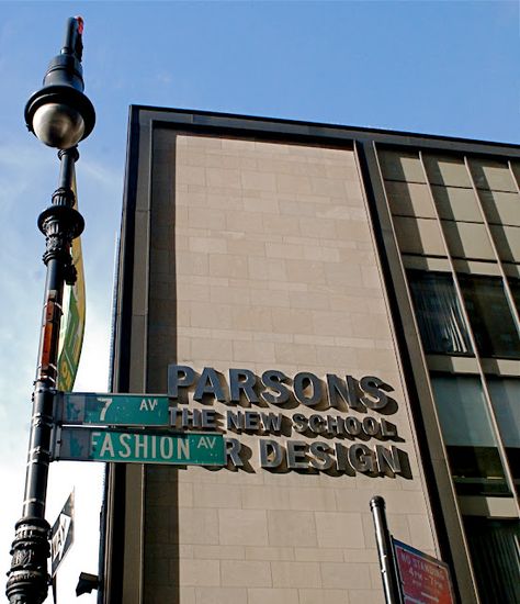 Parsons New York, Manhattan Aesthetic, Esmod Paris, Life After High School, Fashion Design School, Fashion Dream Job, New York School, Art Media, College Aesthetic