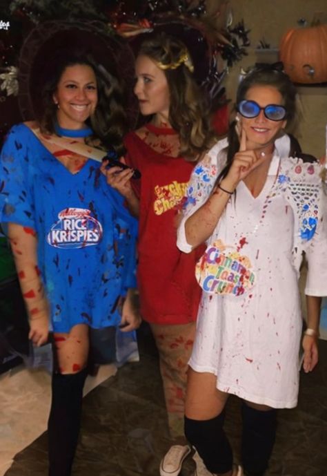 Cereal Killer Halloween Costume, Cereal Killer Costume, Cereal Killer Halloween, Costumes For Besties, Halloween Costumes For Besties, Fruit Costumes, Tweedle Dum, Halloween Coustumes, Trio Halloween Costumes