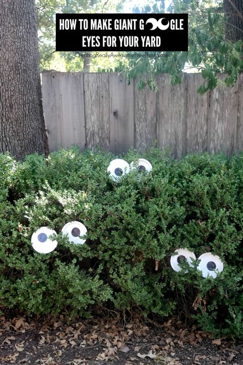 Diy Giant Googly Eyes, Eyeball Crafts For Halloween, Google Eyes Halloween, Halloween Blessings, Googly Eyes Crafts, Yard Monsters, Halloween Yard Ideas, Meta Verse, Autumn Home Decor Ideas