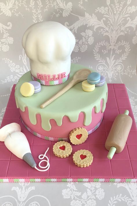 Baking Themed Chef Hat Cake Pastel, Essen, Chef Hat Cake, Baking Birthday Cake, French Meringue, Chef Party, Hat Cake, Lego Cake, Chef Hat