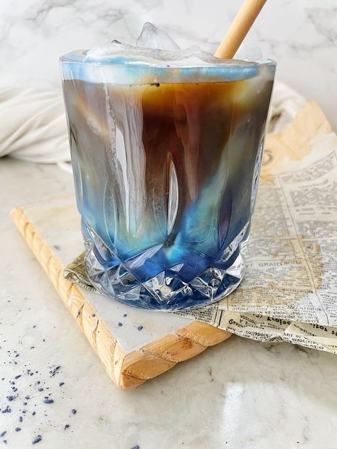 Blue Milk Iced Latte with Espresso (Layered Blue Latte) Blue Latte, Iced Latte Recipe, 2023 Recipes, Coffee Soda, Shot Of Espresso, Colorful Drinks, Dutch Bros, Healthy Drink, Blue Milk