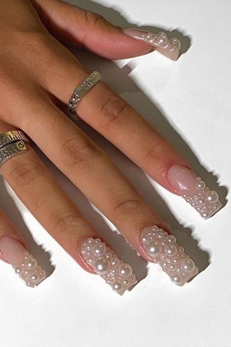 More of a maximalist than a minimalist? These giant bubble-like pearl designed nails will be for you. 📸 angelsnailz Bedazzled Nails, Designed Nails, Pearl Nail Art, Bubble Nails, Pearl Nail, Stylish Tips, Diamond Nail Art, The World Is Your Oyster, World Is Your Oyster