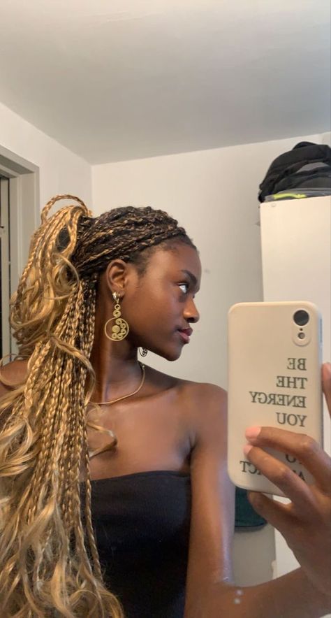 Brown To Blonde Braids, French Knotless Braids, Brown Blonde Box Braids, Honey Blonde Hair Braids, Knotless Box Braids Blonde, Honey Brown Box Braids, Black And Brown Box Braids, Color 350 Knotless Braids, 350 Box Braids Color