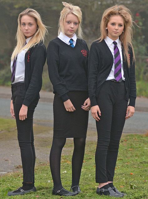 School Uniform Uk, British School Uniform, Private School Uniforms, School Uniform Pants, Women Wearing Ties, School Uniform Fashion, School Uniform Outfits, Uniform Pants, Cute Outfits For School