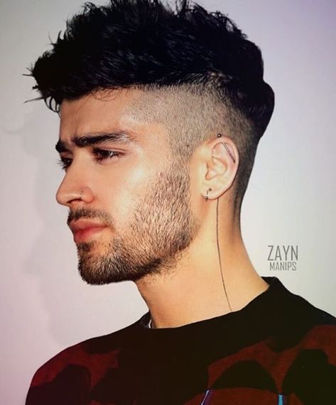 Neck Side Tattoo, Side Neck Tattoo Men, Side Head Tattoo, Zayn Malik Photoshoot, Zayn Malik Tattoos, Very Short Hair Men, Zayn Malik Hairstyle, Side Neck Tattoo, Zayn Malik Style