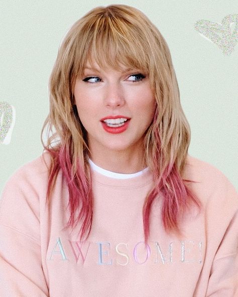 Taylor Swift Lover Fest on Instagram: “Is Monday over yet?” Taylor Swift Hair Lover, Taylor Swift Pink Hair, Taylor Swift Haircut, Us Poster, Taylor Swift Photoshoot, Taylor Swift Lover, Taylor Swift Tour Outfits, Poster Pink, Taylor Swift Red