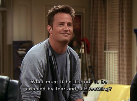 The same insecurities: | Why Chandler Bing Is Like The Teenage Girl Inside Of All Of Us Chandler Quotes, Chandler Bing Quotes, Ross Geller, Best Friend Poems, Animal Funny, Friends Moments, Phoebe Buffay, Friend Memes, Chandler Bing