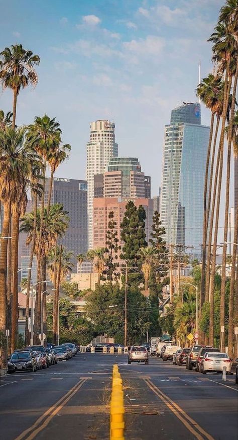 City And Nature, Safest Places To Travel, Los Angeles Wallpaper, Los Angeles Aesthetic, Instagram Los Angeles, Los Angeles Skyline, Love London, Los Angeles Travel, Los Angeles City