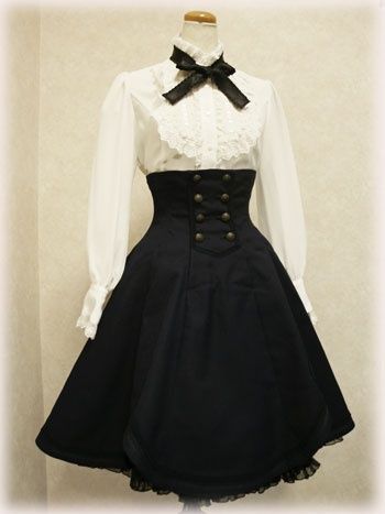 Clasico Áo Blu, Lolita Outfits, Old Fashion Dresses, Retro Pin Up, Steampunk Fashion, Lolita Dress, Gothic Lolita, Mode Inspiration, Lolita Fashion